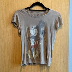 Rare Vintage Backward Facing Mickey Mouse Short Sleeve Tee Distressed Y2K